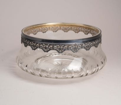 Cut-glass fruit bowl with silver band 
Gross...