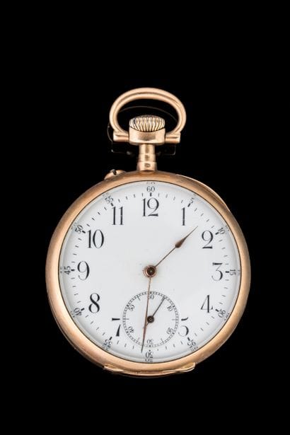 Pocket watch with a yellow gold (750) case....