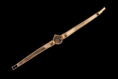 MP. Women's yellow gold (750) wristwatch....