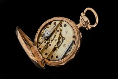Small pocket watch with a yellow gold (750)...