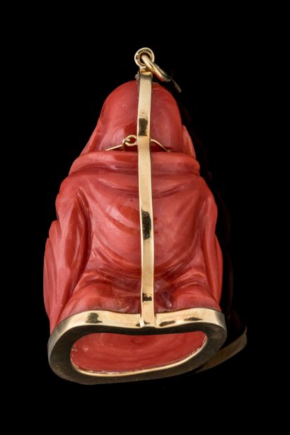Large pendant depicting a Buddha, made of...