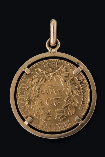 Pendant featuring a 20-franc Cérès gold coin...