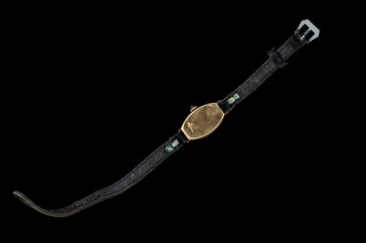 Ladies’ watch, octagonal case in yellow gold...