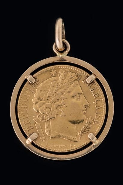 Pendant featuring a 20-franc Cérès gold coin...