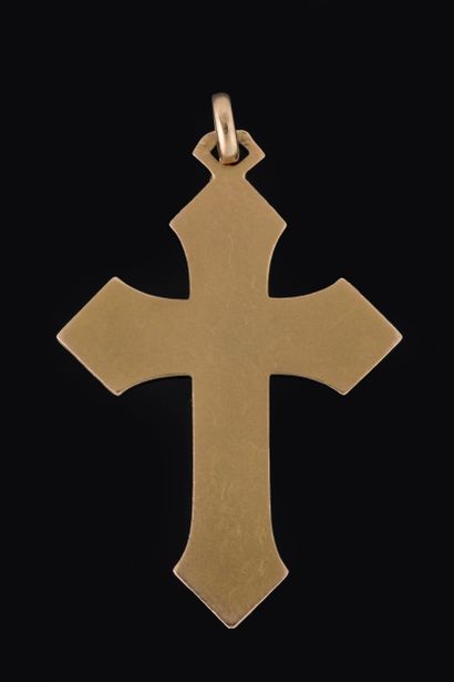 Satin-finished cross pendant featuring a...