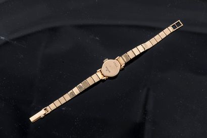 BREITLING. Ladies’ wristwatch in yellow gold...