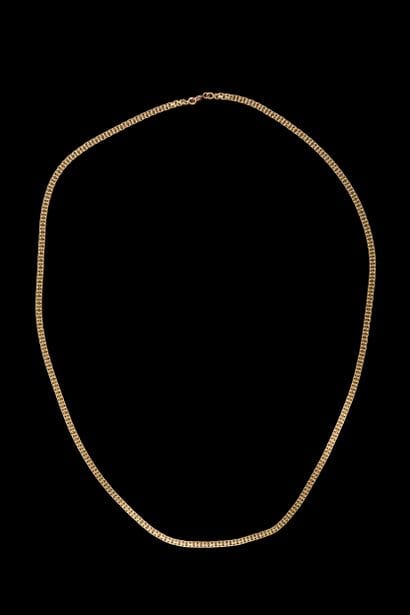 Chaîne maille plate en or jaune (750 millièmes)....
