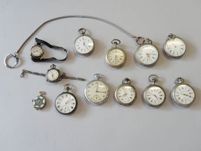 Batch of gousset and collar watches