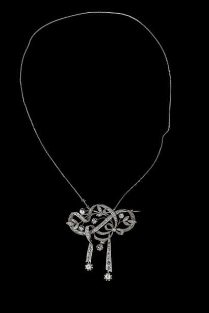 Belle Époque “corsage front” pendant brooch,...