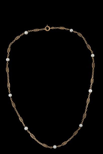Filigree chain necklace featuring 9 small...