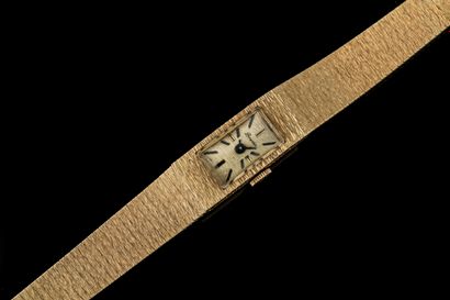 BOUVIER. Women’s yellow gold (750) wristwatch....