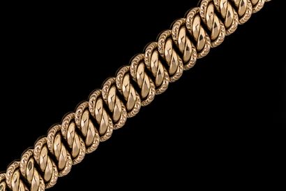 Yellow gold (750) American-style link bracelet....