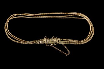 Three-strand bracelet with brick-shaped links...