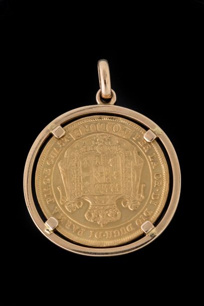 Pendant featuring a 40-lire Marie Louise...
