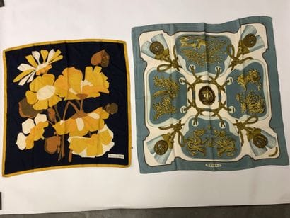 Foulard DIOR et foulard HERMES