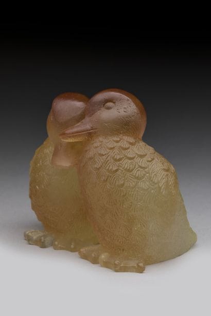 DAUM FRANCE
« Deux poussins »
Statuette....