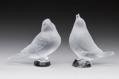 MAISON LALIQUE
« Deux moineaux ; l’un chantant...
