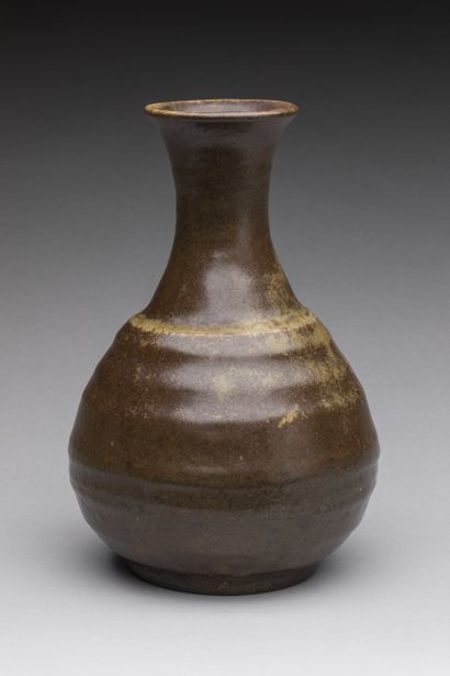 PAUL JEANNENEY (1861-1920) 
Vase balustre...