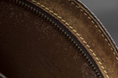VUITTON Maroquinier
Sac bandoulière modèle...
