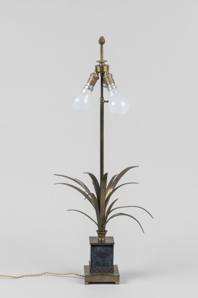MAISON CHARLES
« Roseau »
Pied de lampe néoclassique...