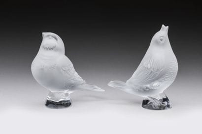 MAISON LALIQUE
« Deux moineaux ; l’un chantant...