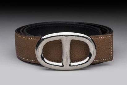HERMES
Ceinture sur cuir réversible couleur...