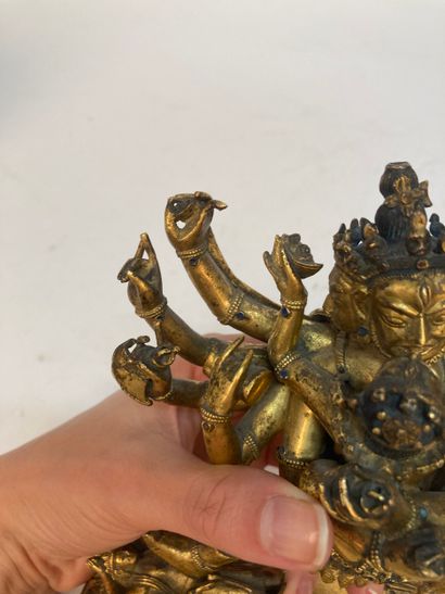 SINO-TIBETAN WORK - 18th century
Gilded bronze...