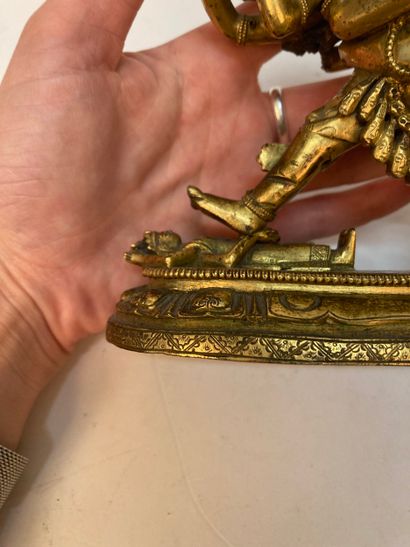 SINO-TIBETAN WORK - 18th century
Gilded bronze...