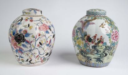 CHINA, 20th century 
Two lidded porcelain...