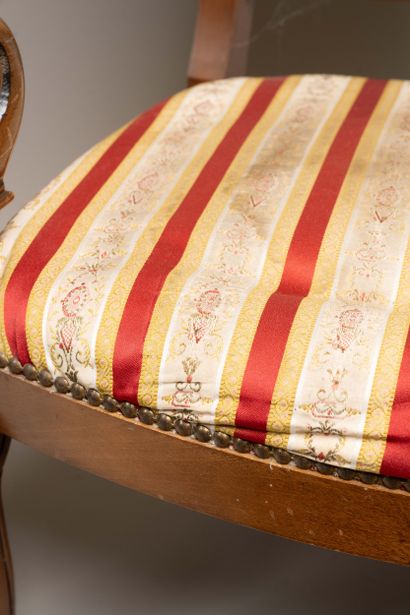 Pair of armchairs with flat backs made of...