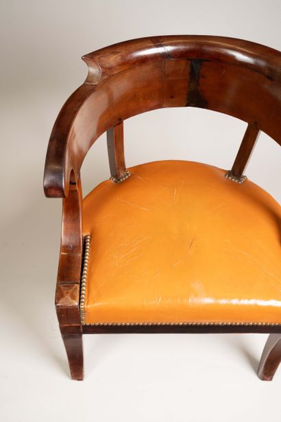 Fauteuil de bureau en gondole en acajou et...
