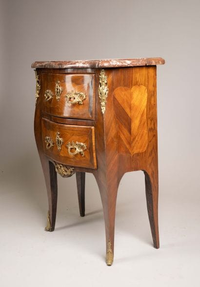 Curved “entre-deux” chest of drawers made...
