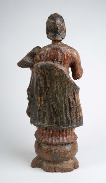 Saint évangéliste en bois sculpté, polychromé...