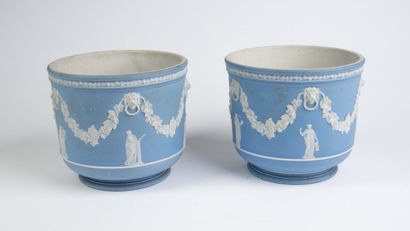 WEDGWOOD - Paire de cache-pots circulaires,...