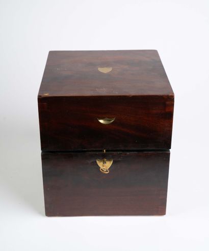 Exotic wood liquor cabinet with 4 bottles,...