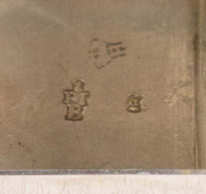 Silver-plated box with a lid decorated with...