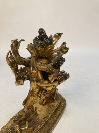 SINO-TIBETAN WORK - 18th century
Gilded bronze...