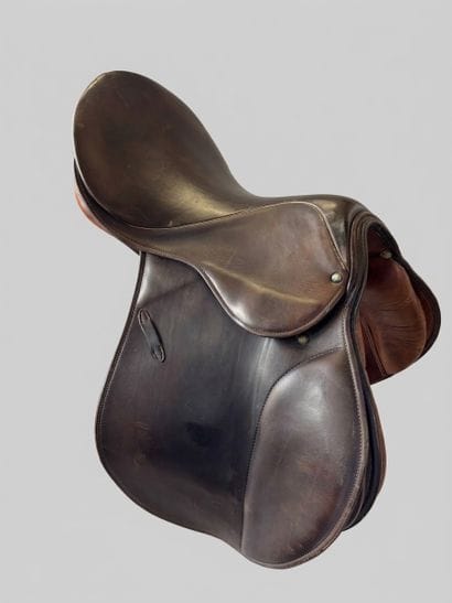 Stubben Parzifal leather riding saddle.
In...