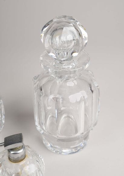 BACCARAT - Nécessaire de toilette 3 pièces...