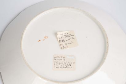 Set of 3 plates and a saucer in late 18th-century...