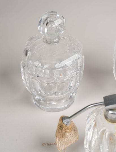 BACCARAT - Nécessaire de toilette 3 pièces...