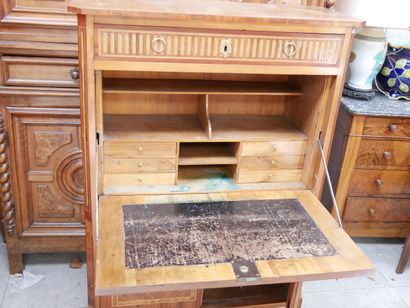 Folding-top secretary desk in a beveled-sided...