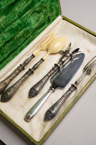 CHRISTOFLE 
Silver plated cutlery set, shell...