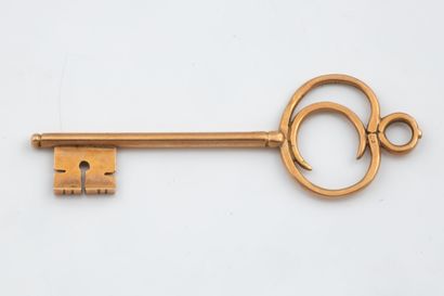 Rose gold (585/14k) key pendant.
Without...