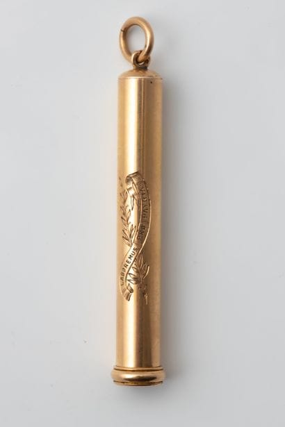Yellow gold (750) mechanical pencil. Inscription:...