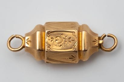 Regional hexagonal clasp with faceted sides...