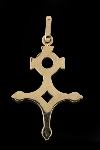 Small cross known as the “Agadez, Agadès,...
