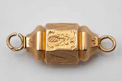 Regional hexagonal clasp with faceted sides...