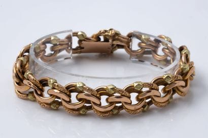 Link bracelet in two types of gold—yellow...
