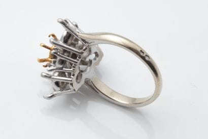 Ring setting in white gold, yellow gold (750...